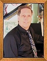 'Perfessor' Bill Edwards - click to enlarge photograph